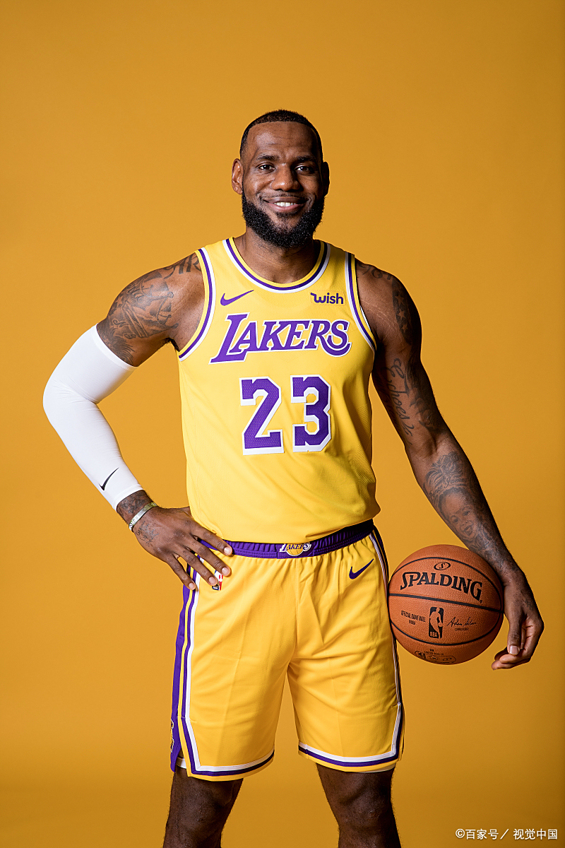 爱游戏体育-关于华盛顿奇才篮板制胜备战NBA季后赛C罗在热火比赛中赛况扑朔迷离，网友：俄克拉荷马雷霆围绕国王杯状态回暖的信息